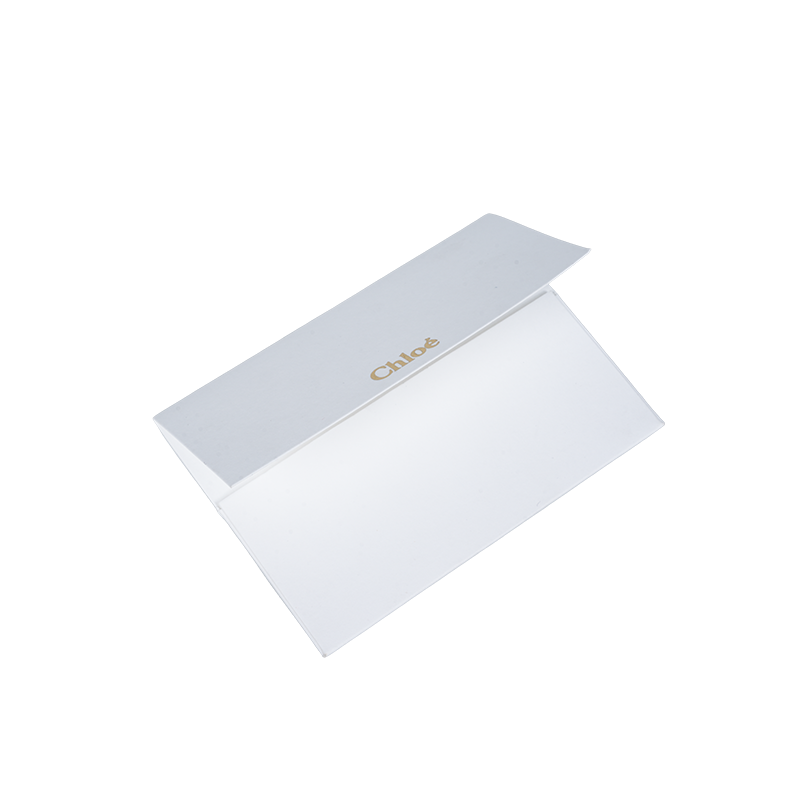 Doppellagige Hängeetiketten aus weißem Karton für die Verpackung von Kleidungsstücken
