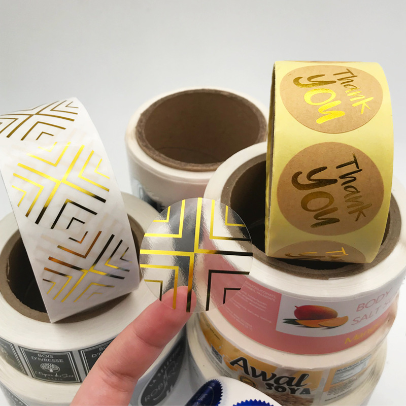 Klebeetikett aus beschichtetem Papier